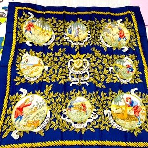 HERMES Vintage de Dénerie
Silk Scarf 1953💯 Authentic 
Designed by Nallo in 1953